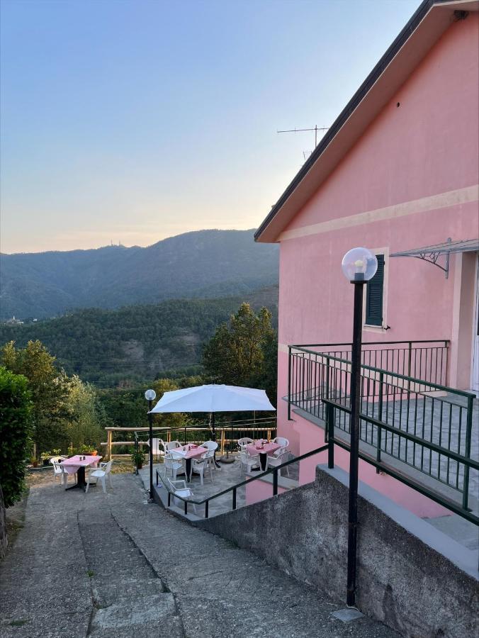 Locanda Agrogallo Carro Kültér fotó