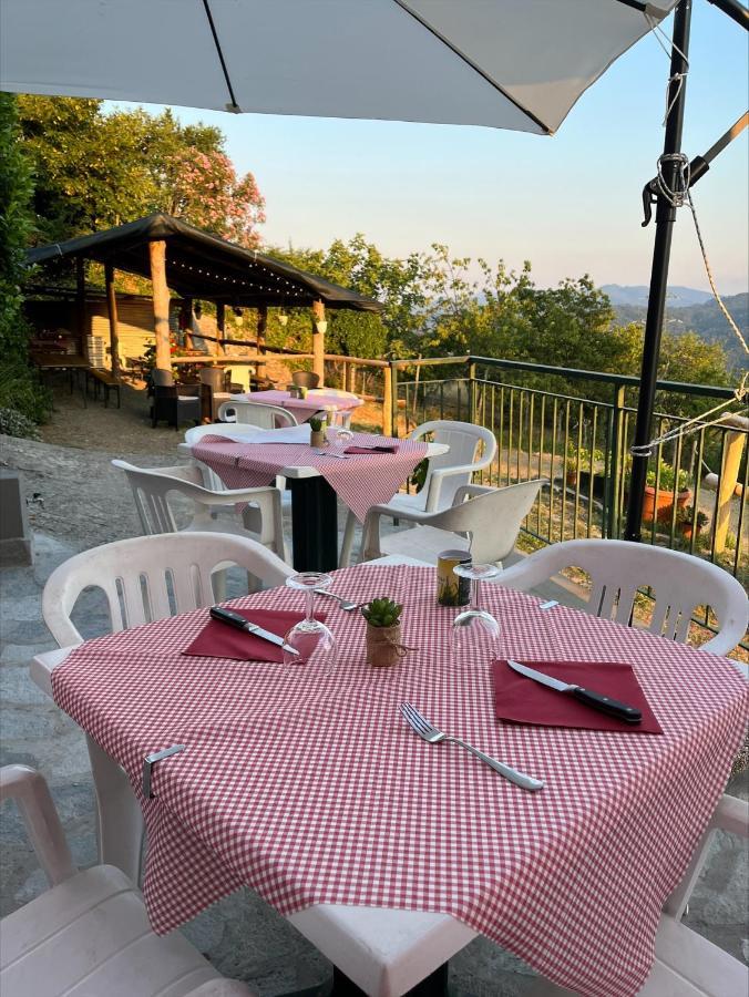 Locanda Agrogallo Carro Kültér fotó